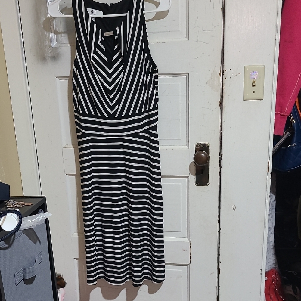 Chic Black and White Striped Midi Dress